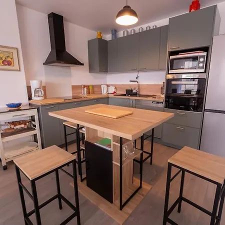 Apartment T3 Neuf 5 Minutes Des Plages Garage Prive